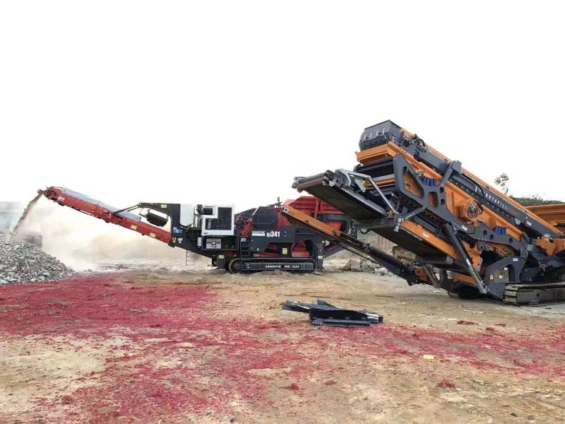 移動(dòng)式建筑垃圾破碎站 移動(dòng)式建筑垃圾破碎站