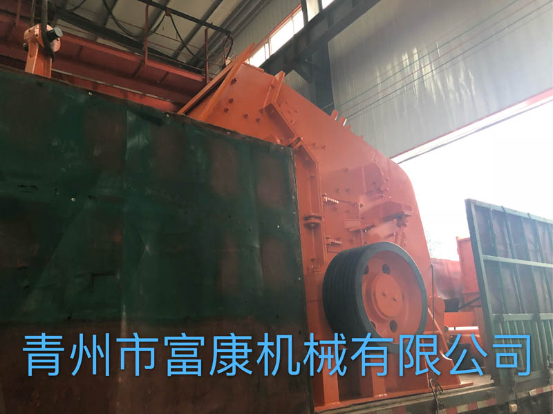 昆明移動(dòng)破碎站